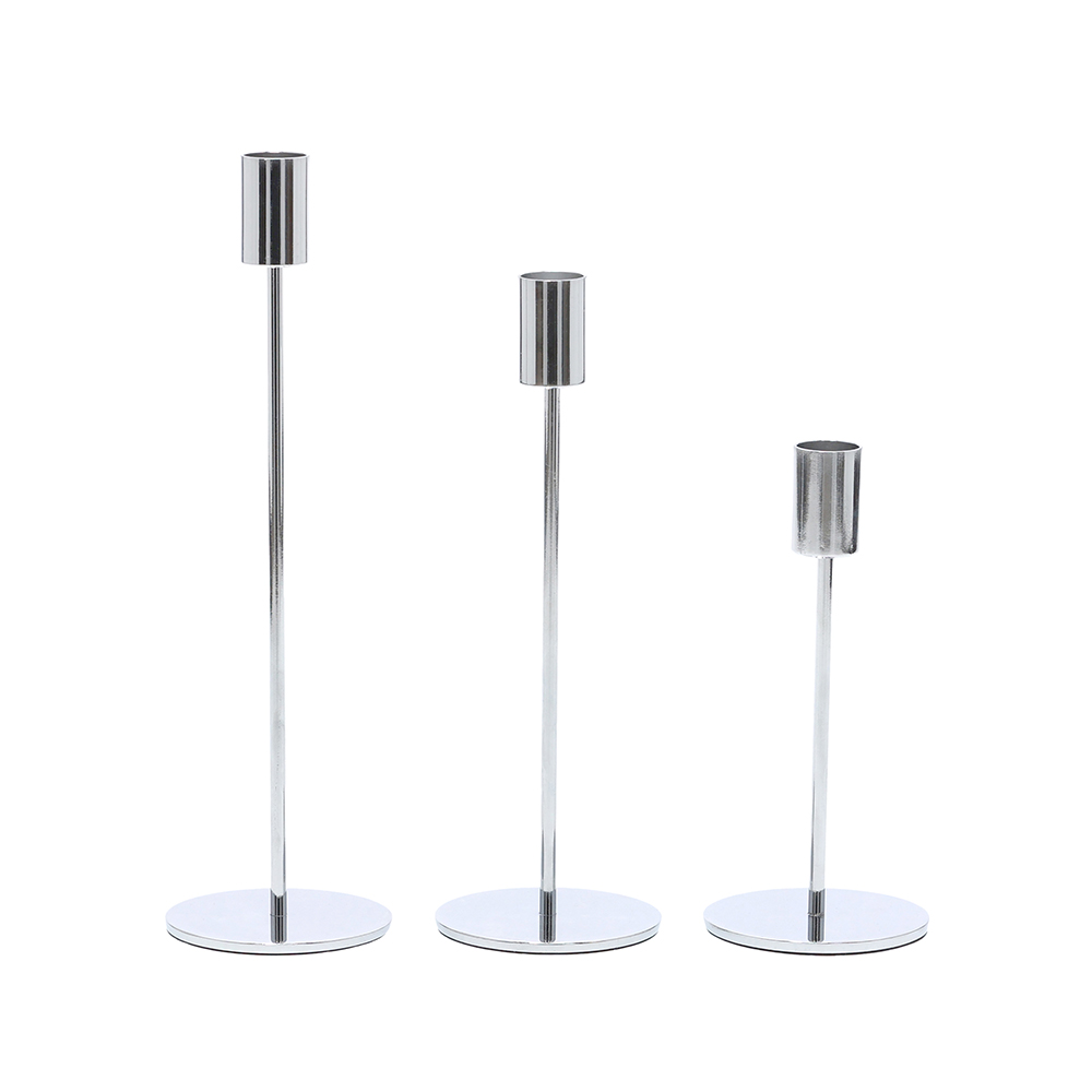 KIT CASTIÇAIS EM METAL – 3 PÇS